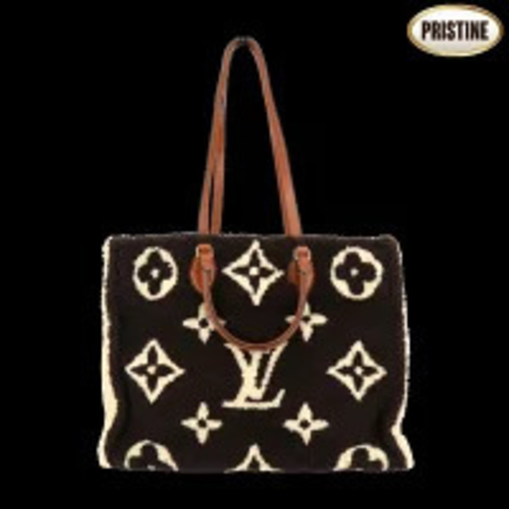 LOUIS VUITTON OnTheGo Monogram Teddy SA
